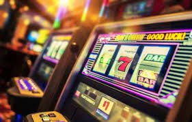 မြန်မာကစားသမားများ 8888games Slots ဂိမ်း Free Spin ရရှိနေသောမြင်ကွင်း